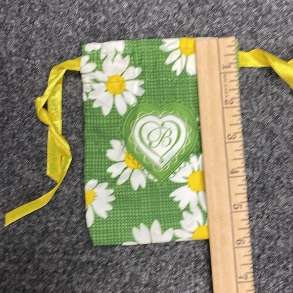 Brighton Yellow Daisy Drawstring Jewelry Dust Bag - Picture 4 of 5